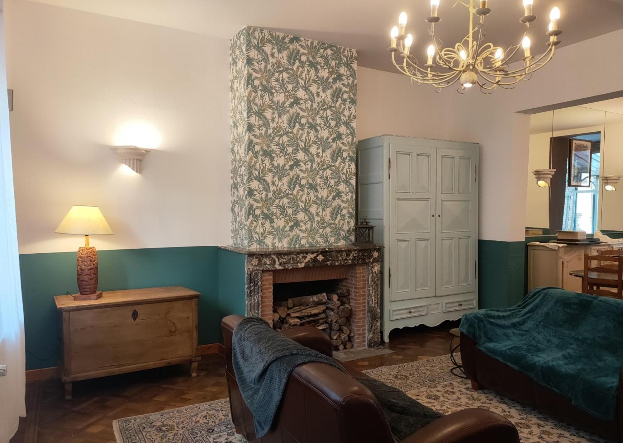 Le Royal Hotel Saint-Pol-sur-Ternoise Buitenkant foto
